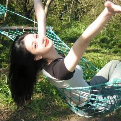 鹦鹉老妈海报